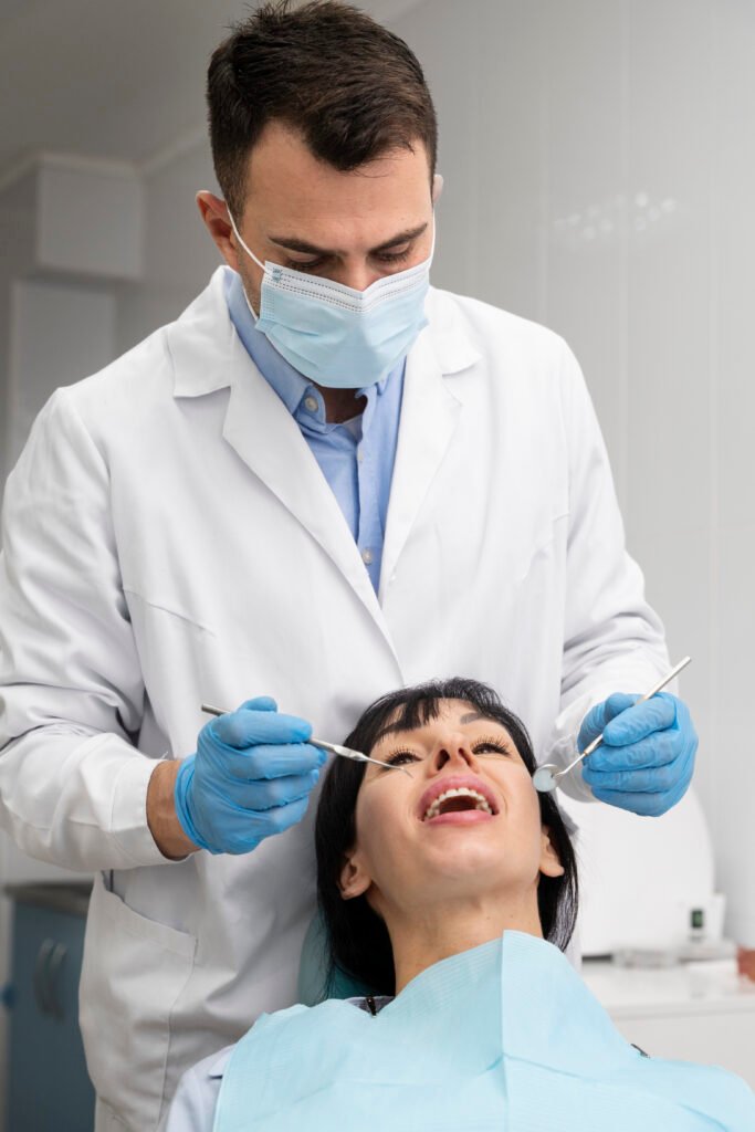 Cosmetic Dentist in Kalyani Nagar